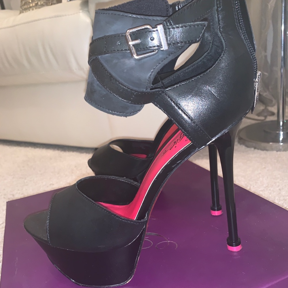 Black and pink heels